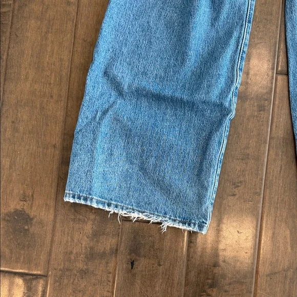 Levi's Light Blue Flare & Wide Leg Jeans - Picture 3 of 3